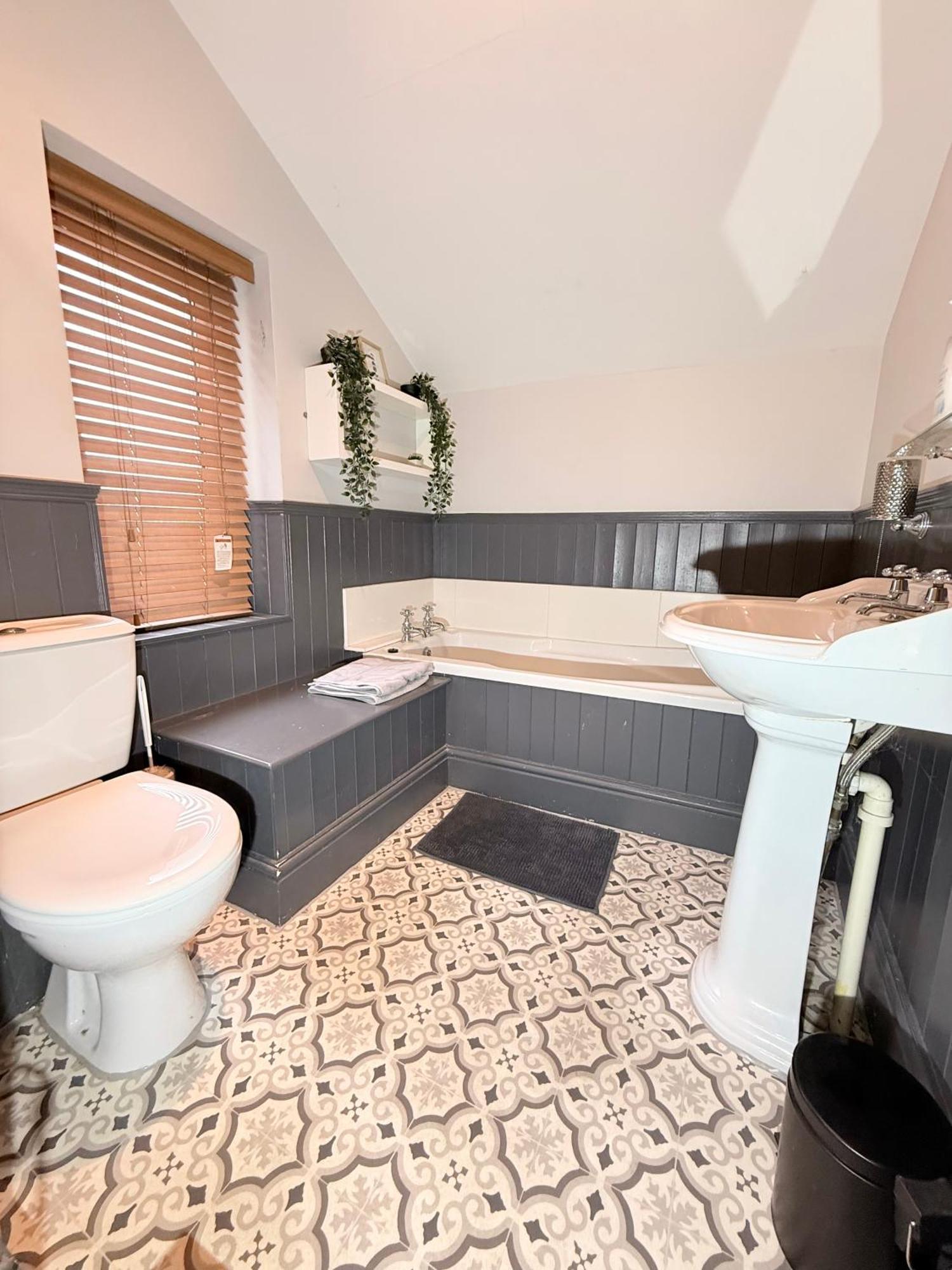 Little Cosy Getaway - York Villa Exterior photo
